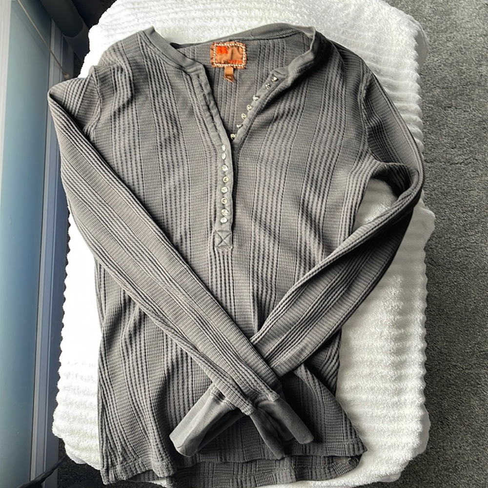 Vintage 22 Brand Grey Thermal with Rhinestones Size L